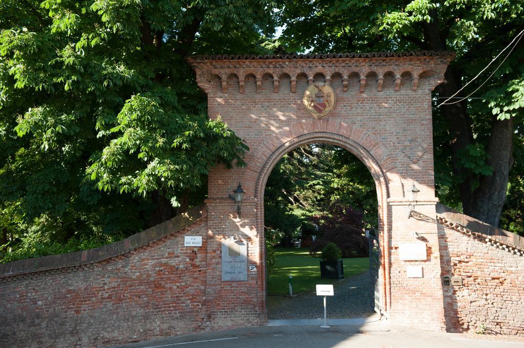 Relais Del Castello Di Oviglio Hotel ภายนอก รูปภาพ